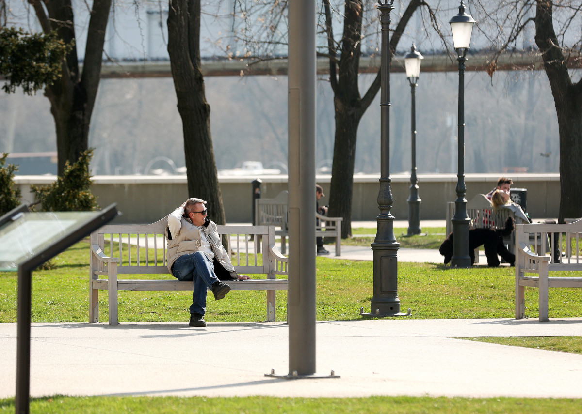 Szeged, tavasz, időjárás, február, séta, napsütés