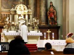 Szeged, egyház, templom, élelmiszer gyűjtés, adomány, felsővárosi templom