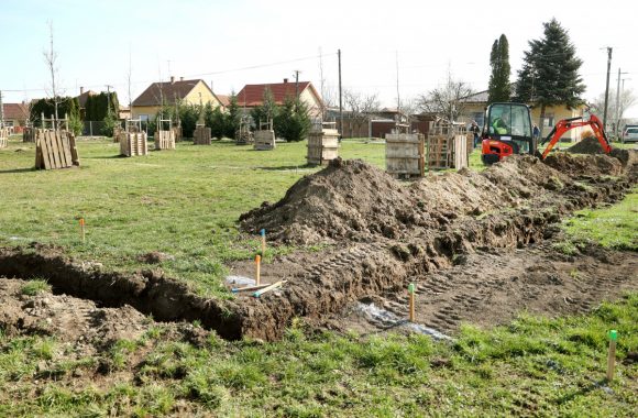 Szeged, önkormányzat, közpark, Szentmihály, Binszki József