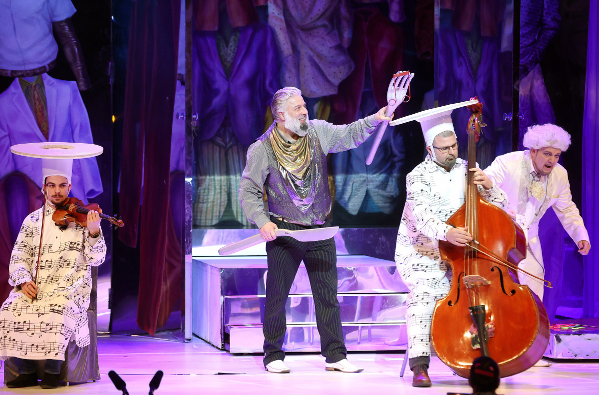 Szeged, Pomádé király új ruhája, gyermekopera, próba, Szegedi Nemzeti Színház, színház, kultura