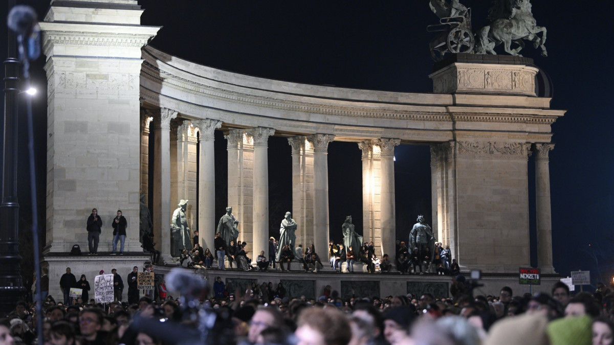 Hősök tere. Fotó: MTI, Koszticsák Szilárd