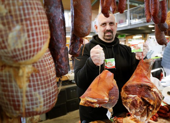 Szeged, sonka, húsvét, Kothencz Tibor, kistermelő, Mars tér, piac