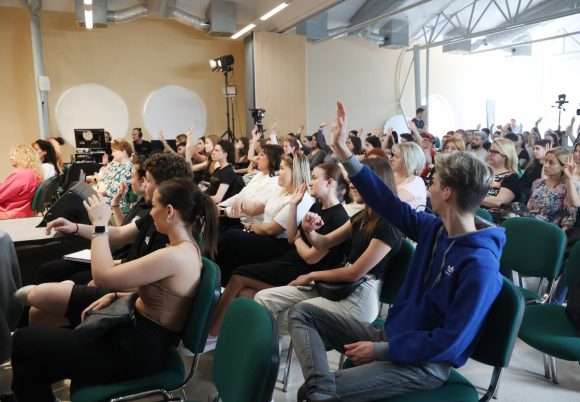 Szeged, TalentCafé, Fodrász Szakmai Nap, kamara, fodrász, szakma, bemutató