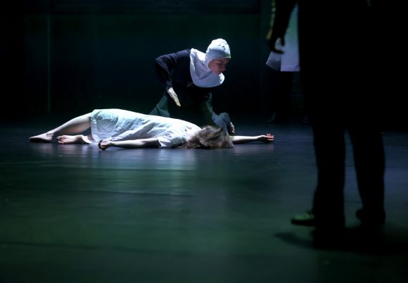 Szeged, Szegedi Kortárs Balett, Fekete hattyú, Kisszínház, kultura, balett, tánc