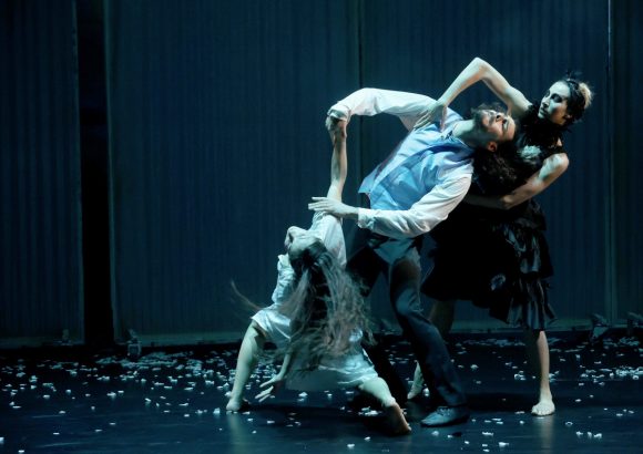 Szeged, Szegedi Kortárs Balett, Fekete hattyú, Kisszínház, kultura, balett, tánc