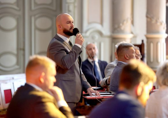 Szeged, közgyűlés, városháza, önkormányzat, önkormányzati képviselő, Ruzsa Roland