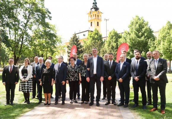 Szeged, Botka László, polgármester, Összefogás Szegedért Egyesület, önkormányzati képviselőjelölt, választás