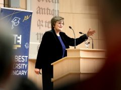 Szeged, Karikó Katalin, ünnepi ülés, Szegedi Tudományegyetem, TIK, Nobel-díj, kiállítás, SZTE, egyetem, ünnepség