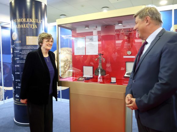 Szeged, Karikó Katalin, ünnepi ülés, Szegedi Tudományegyetem, TIK, Nobel-díj, kiállítás, SZTE, egyetem, ünnepség