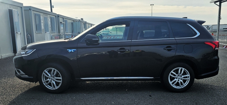 Újabb körözött autót szűrtek ki a forgalomból a csanádpalotai határátkelőn