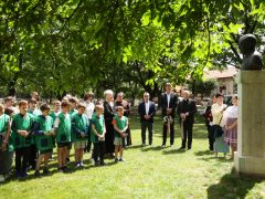 Szeged, Bálint Sándor, megemlékezés, koszorúzás, Mátyás tér, szobor