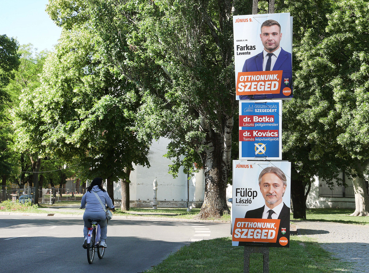 Szeged, Választás, politikai plakát, plakát, Mátyás tér