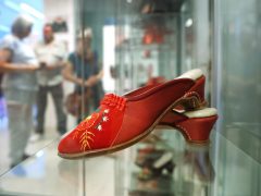 Szeged, Agóra, Szegedi Papucs Napja, szegedi papucs, papucs, Szögi Csaba, Szegedi Papucsért Alapítvány, népművészet, gyékény, hagyomány, néptánc