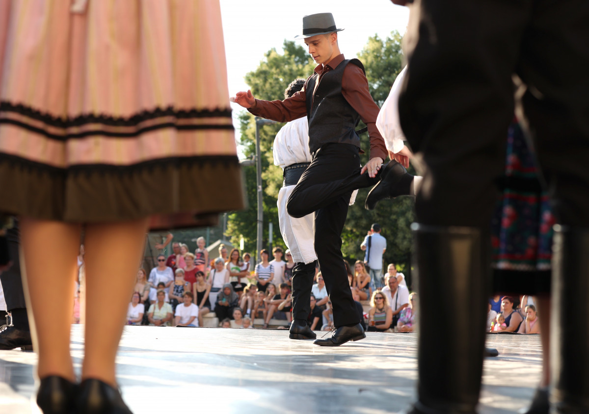 Szeged, felvonulás, XIV. Martin György Néptáncfesztivál, néptánc, fesztivál, Dugonics tér, kultura, hagyomány