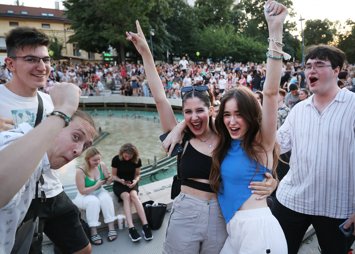 Szeged, Szegedi Tudományegyetem, SZTE, felsőoktatás, felvételi, ponthatár, Pont Ott Party, Dugonics tér, egyetem