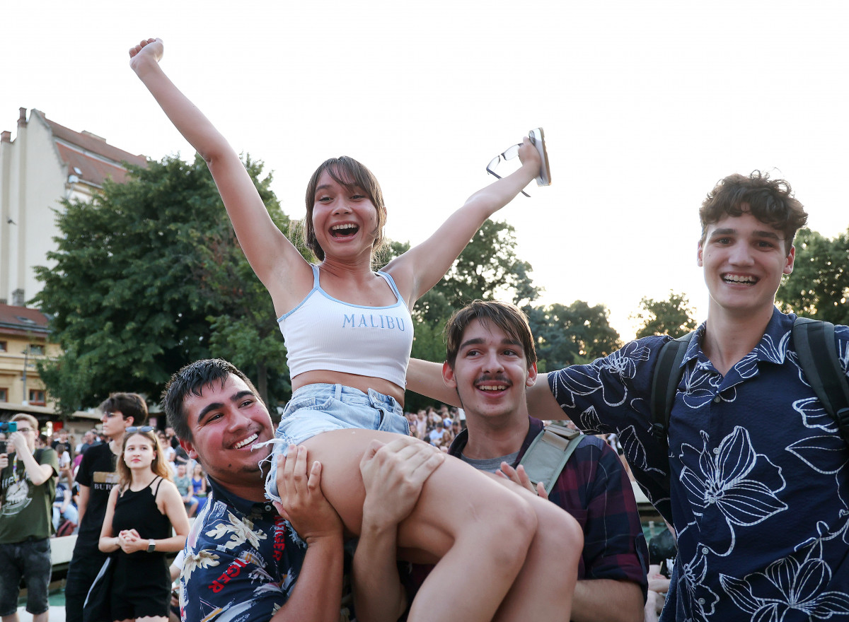 Szeged, Szegedi Tudományegyetem, SZTE, felsőoktatás, felvételi, ponthatár, Pont Ott Party, Dugonics tér, egyetem