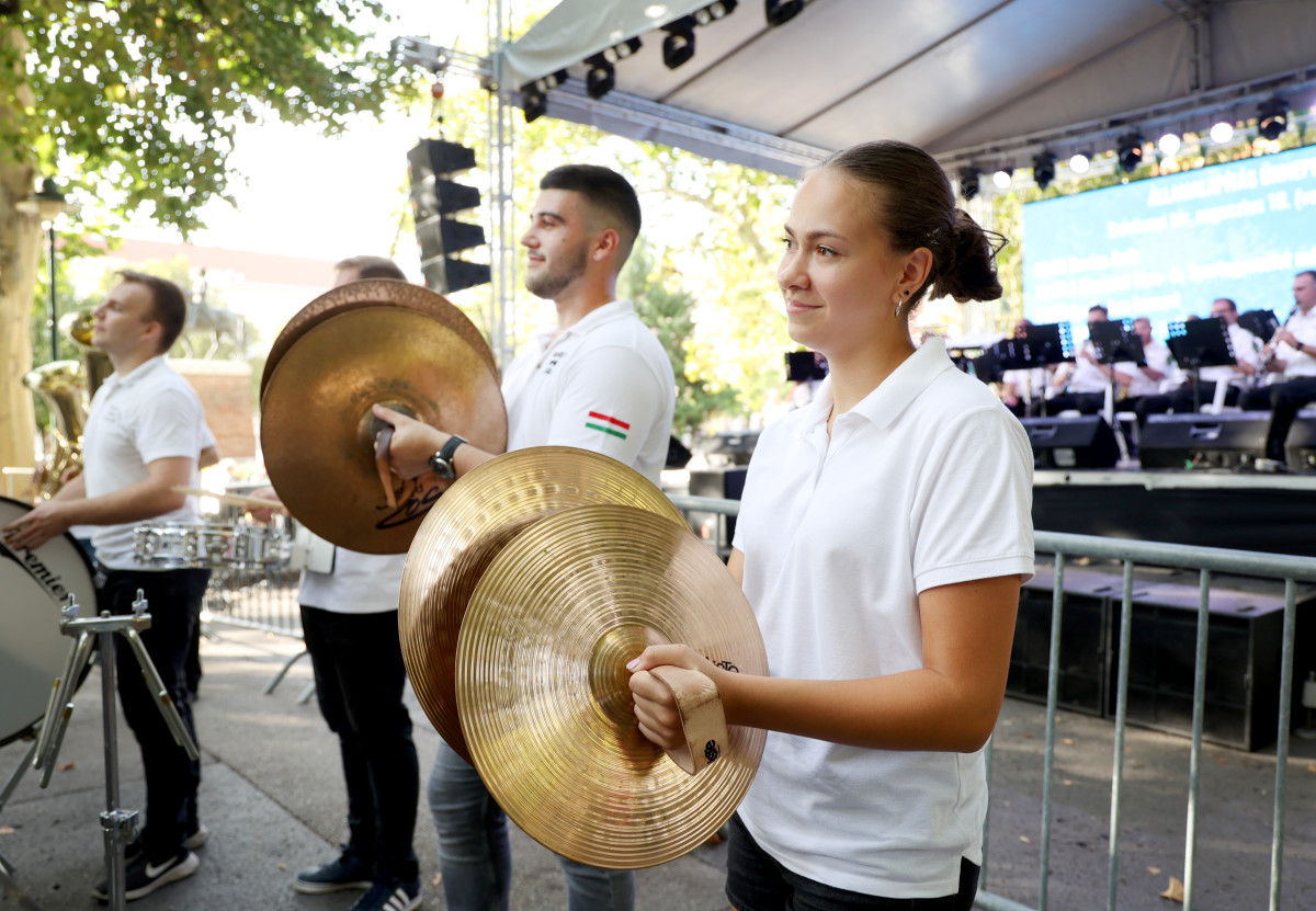 Szeged, program, államalapítás ünnepe, Széchenyi tér, XVI. Szegedi Fúvószenekari Fesztivál, fúvósok, zenekar, kultura, zene