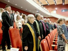 Szeged, Karikó Katalin kiállítás, megnyitó, tanévnyitó, SZTE, TIK, egyetem