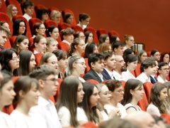 Szeged, Karikó Katalin kiállítás, megnyitó, tanévnyitó, SZTE, TIK, egyetem