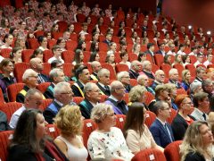 Szeged, Karikó Katalin kiállítás, megnyitó, tanévnyitó, SZTE, TIK, egyetem