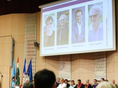 Szeged, Karikó Katalin kiállítás, megnyitó, tanévnyitó, SZTE, TIK, egyetem