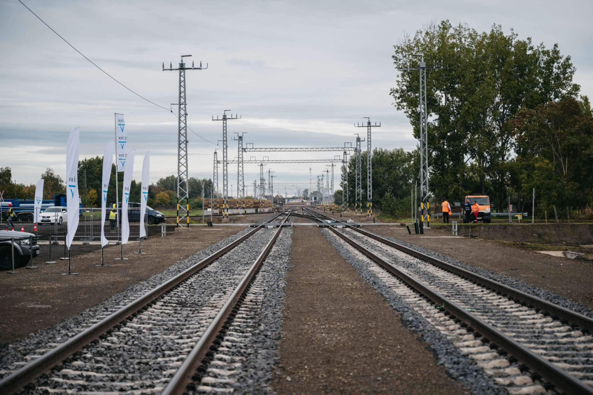 Szijjártó Péter: az eddigi legfontosabb mérföldkövéhez ért a Budapest-Belgrád vasútvonal építése