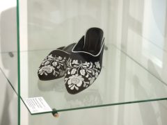 Szeged, Szeged Design Napok, Szegedi papucs, kiállítás, Kiss Kunszt Galéria