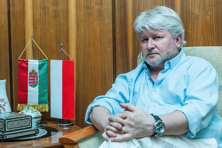 Varsóban kitüntették Karol Biernackit, Lengyelország szegedi tiszteletbeli konzulját