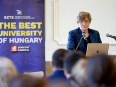 Szeged, Szegedi Tudományegyetem, SZTE, Innovációs Nap, megnyitó, Karikó Katalin, díjátadó, egyetem