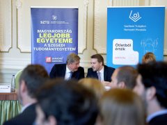 Szeged, Szegedi Tudományegyetem, SZTE, Innovációs Nap, megnyitó, Karikó Katalin, díjátadó, egyetem