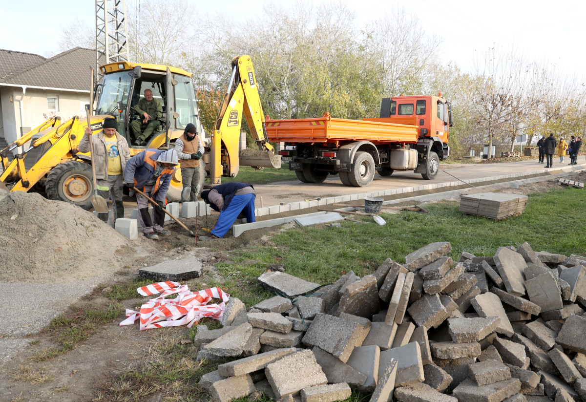 Szeged, felújítás, szentmihály, Verbéna utca, Kovács Tamás, alpolgármester