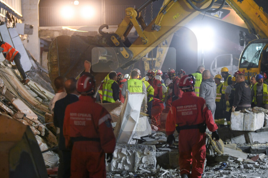 Letartóztattak tizenegy embert a november eleji újvidéki tragédiával összefüggésben. Fotó: Tanjug/Nenad Mihajlović