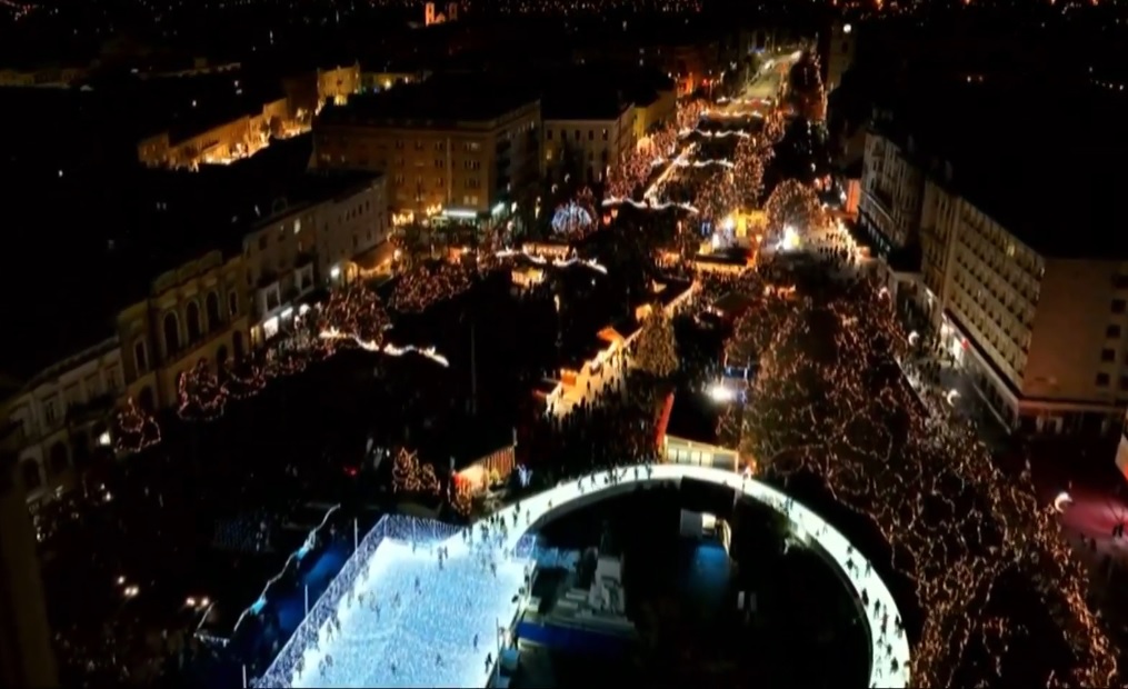 Debrecen karácsonyi fényei