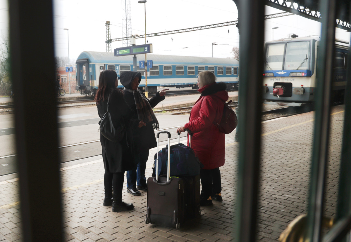 Szeged, Nagyállomás, vasútállomás, MÁV, vasút, vonat, peron, utazás, közlekedés