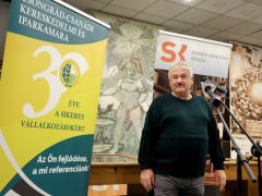 Szeged, A szegedi hangszergyártás története, kiállítás, hangszer, hangszergyártás, Somogyi könyvtár, kamara, Móra Ferenc Múzeum