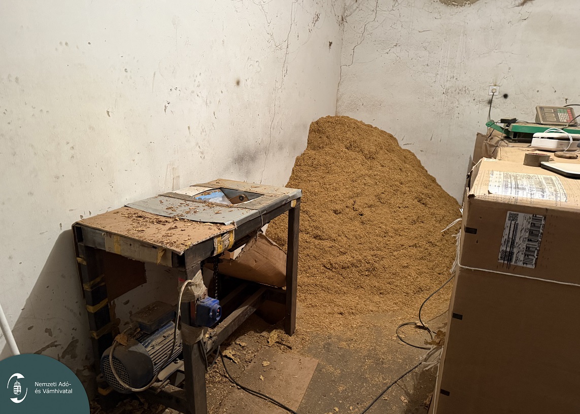 Házi "dohánygyár" bukott Nyíregyháza közelében