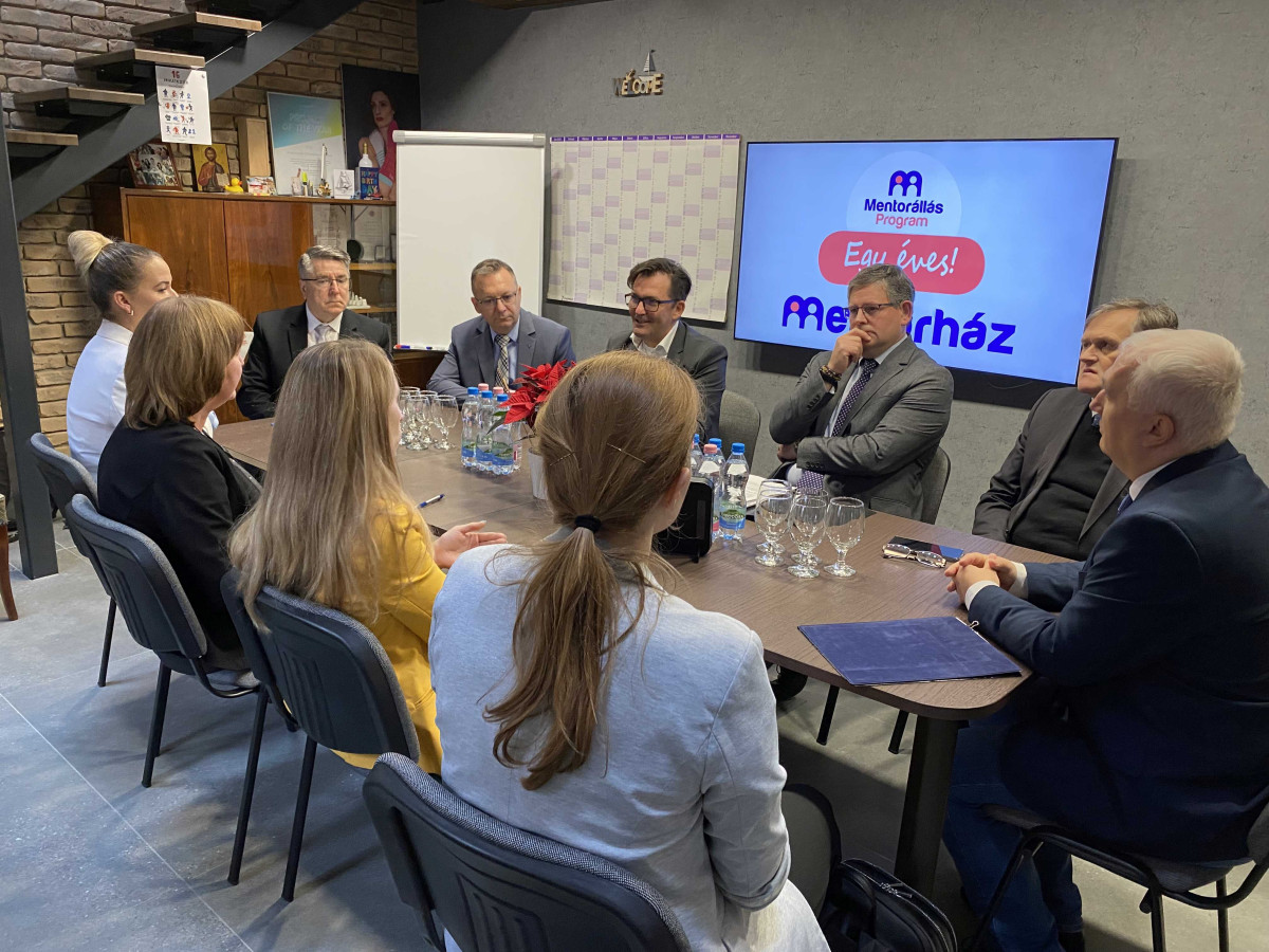 Kósa Ádám Nyíregyházán