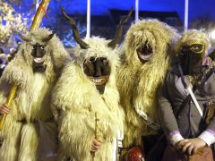 Szeged, téltemetés, kiszebáb, elégették, elűzték, tél, február, Szent István tér