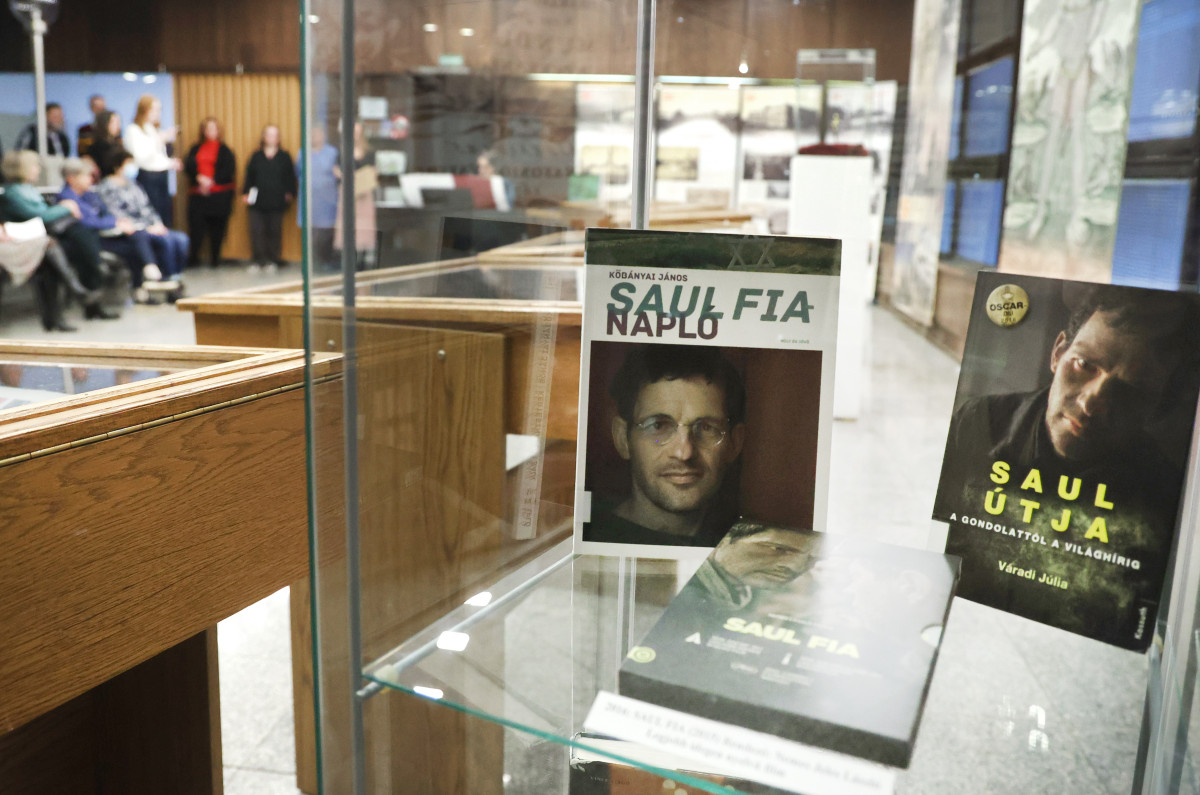 Szeged, Magyarok Hollywoodban, kiállítás, Somogyi könyvtár