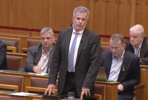 Varga Zoltán debreceni DK-s országgyűlési képviselő