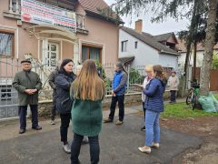 Társasházépítés ellen tiltakoznak az Úrrétje lakói Debrecenben