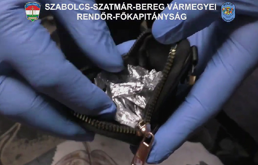 Új pszichoaktív anyagot árult egy székelyi díler