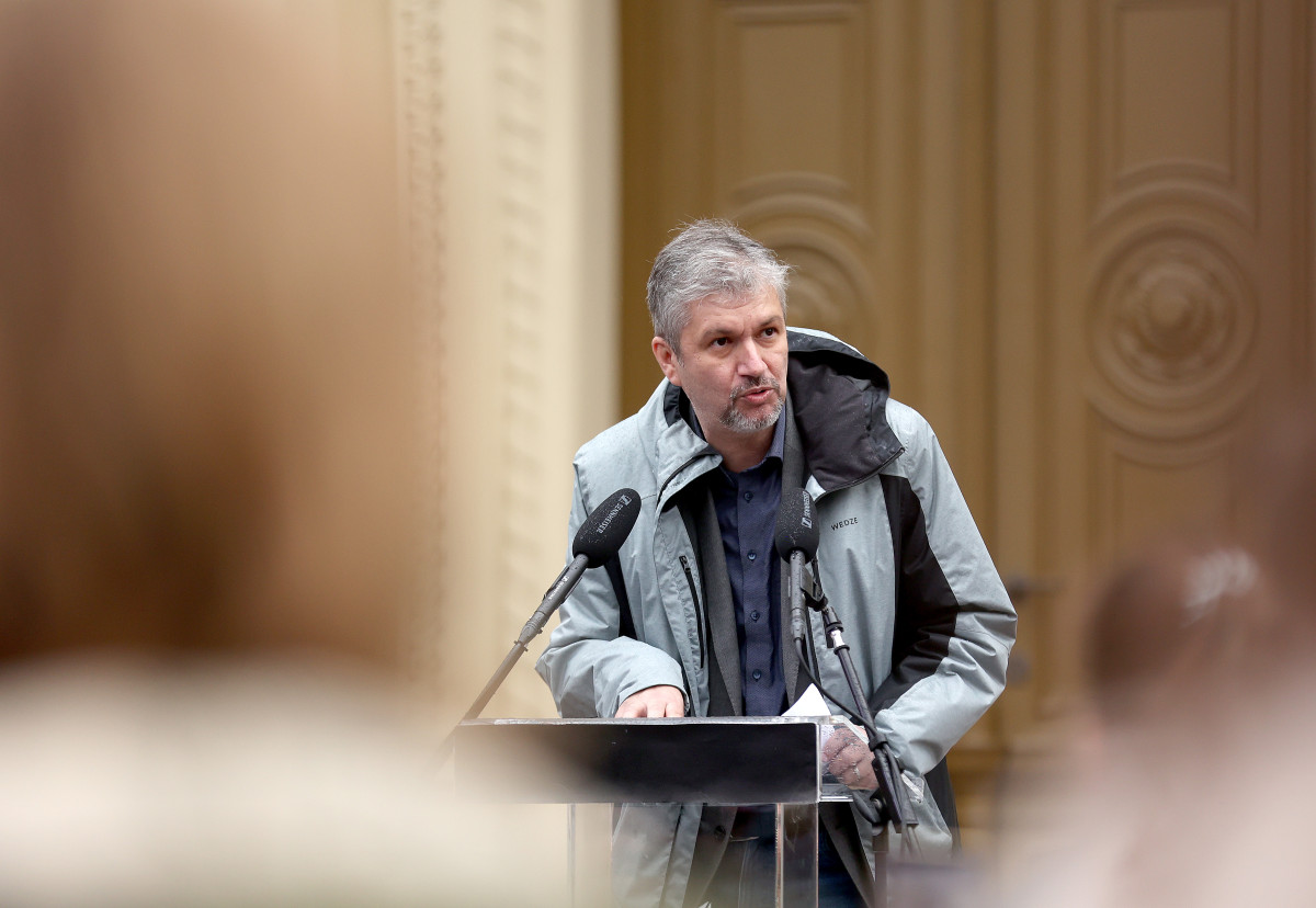 Szeged, gyülekezési törvény, szigorítás, tüntetés, demonstráció, Momentum, Dugonics tér