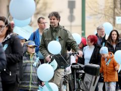 Szeged, közösségi séta, Esélyteremtő Wesley Alapítvány, Autizmus Világnapja