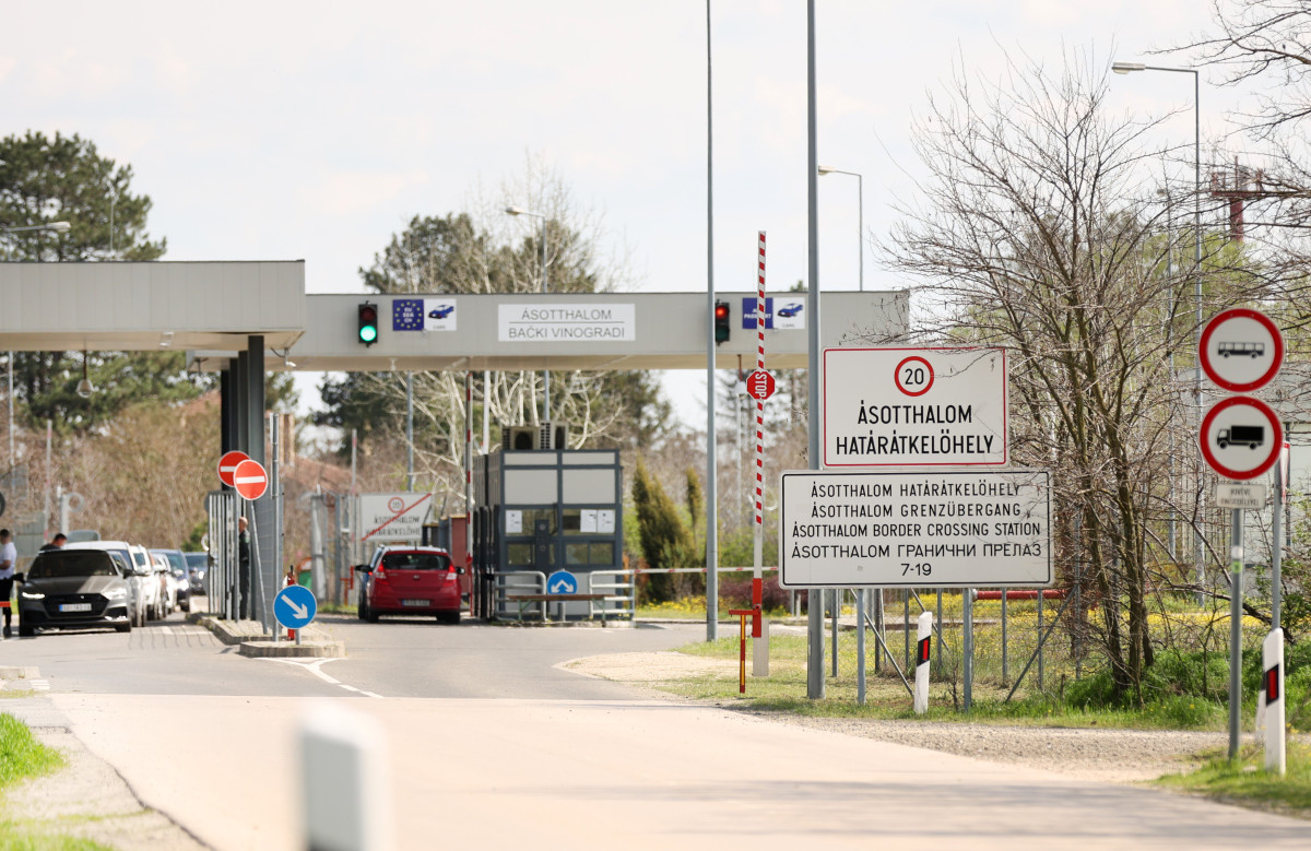 Ásotthalom, határ, határátkelő