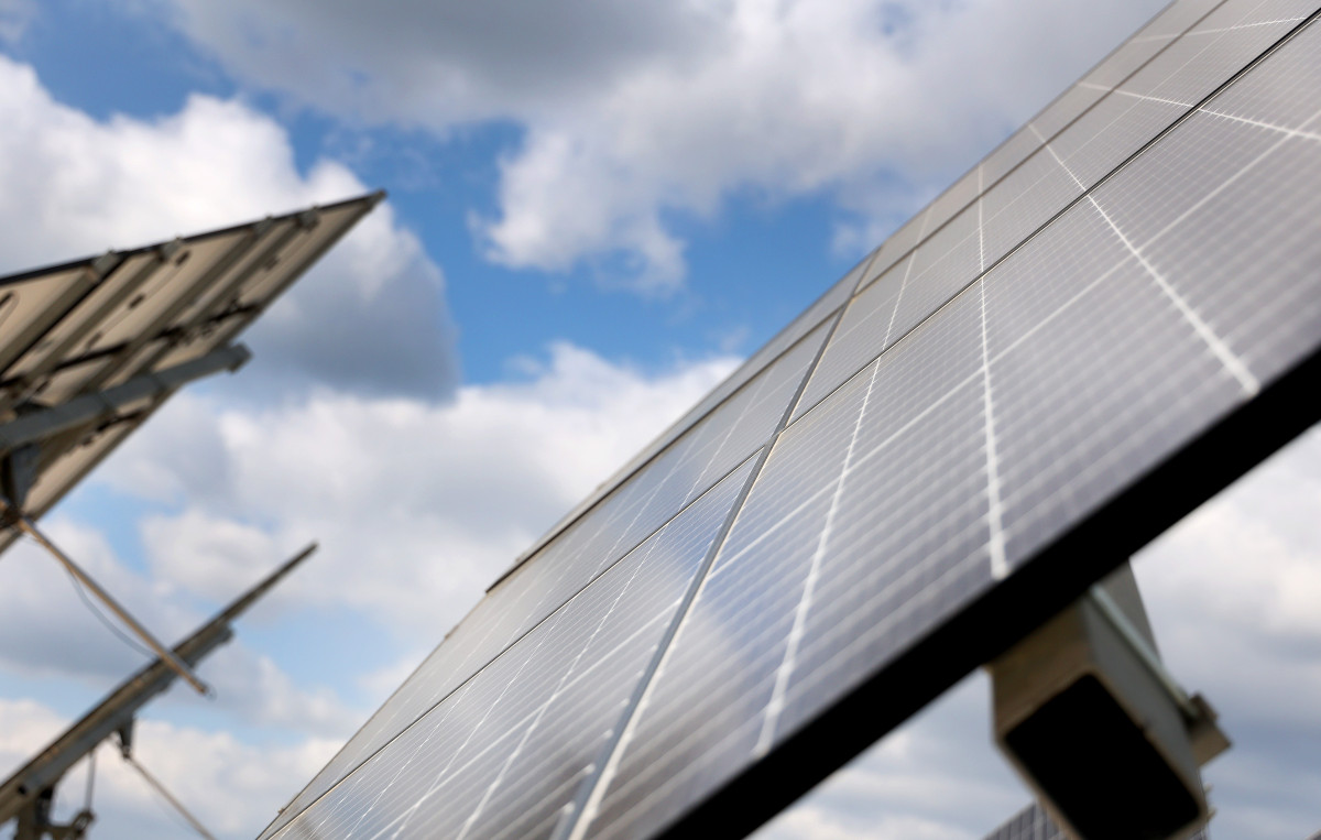 Szeged, napelem, zöld energia, napsütés, időjárás