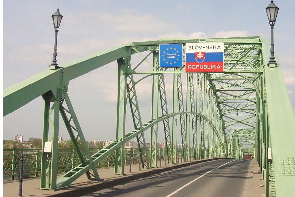 Szlovákia. Határ. Ellenőrzés. Fotó: felvidek.ma