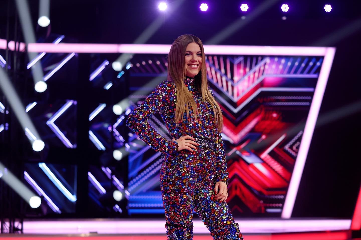 Csobot Adél is színre lép A 3 testőrben. Fotó: Csobot Adél hivatalos FB.