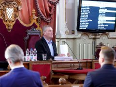 Szeged, közgyűlés, városháza, Botka László