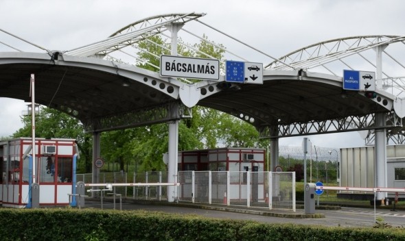 Határátkelés. Húsvét. Bácsalmás. Fotó: police.hu